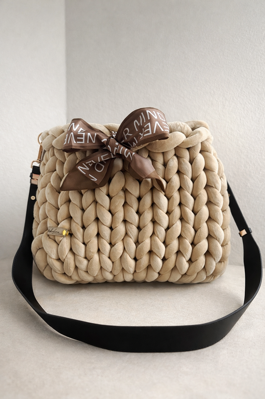 Moderne Shopper-Tasche handgemacht – Chunky Knit Bag  - Samt - Ocker - 40x32cm